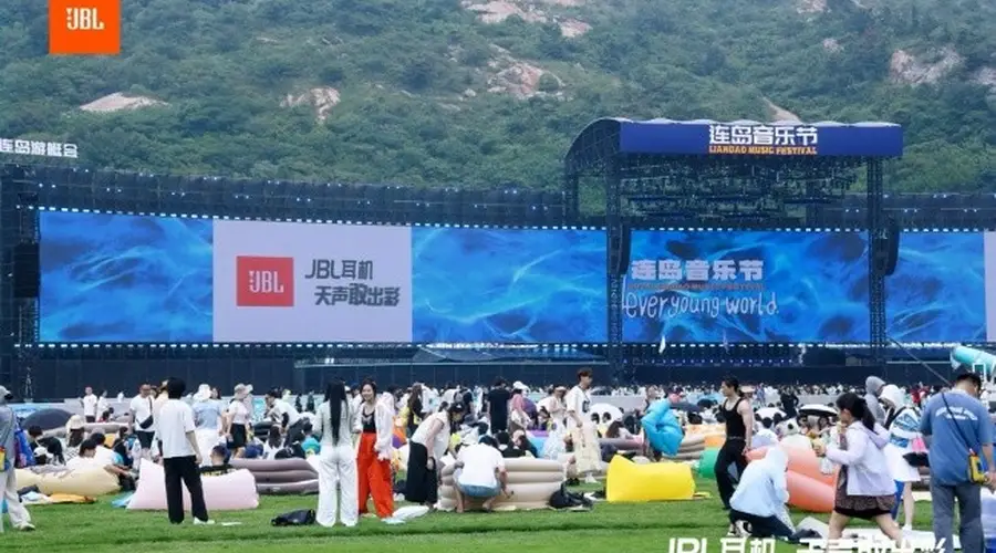 连续两年携手连岛音乐节，他们深耕青年文化打通生活场景