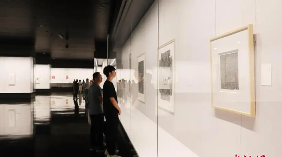7月23日 郑州“字里千秋·今古通脉”书法艺术展正式开幕
