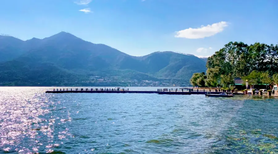 邛海绿意泸山静 火把节庆热情燃