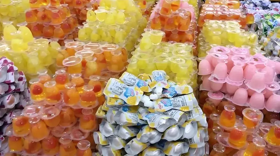 警惕!超市这5种受孩子欢迎的“儿童零食” 含大量添加剂损害健康