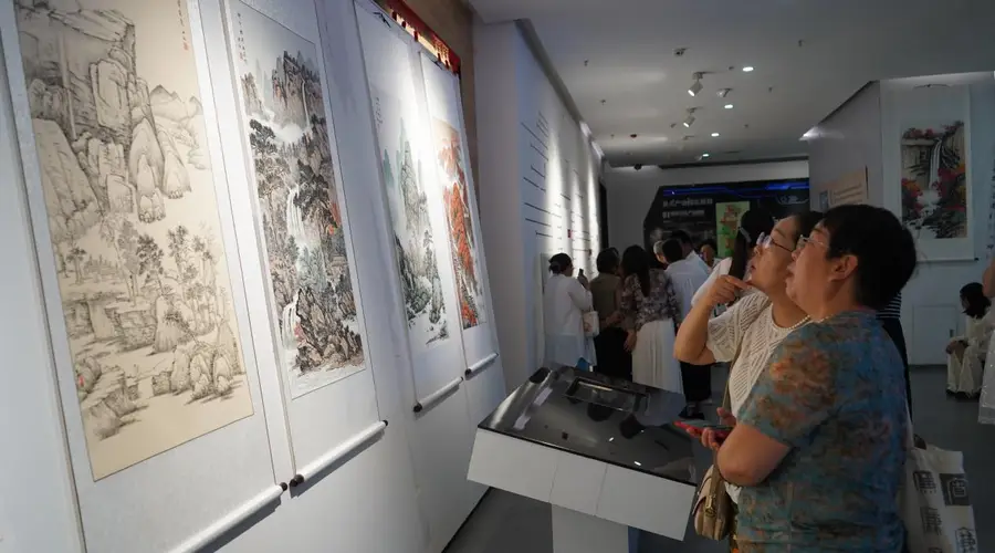 河北曲阳国画展开幕 免费开放至9月30日