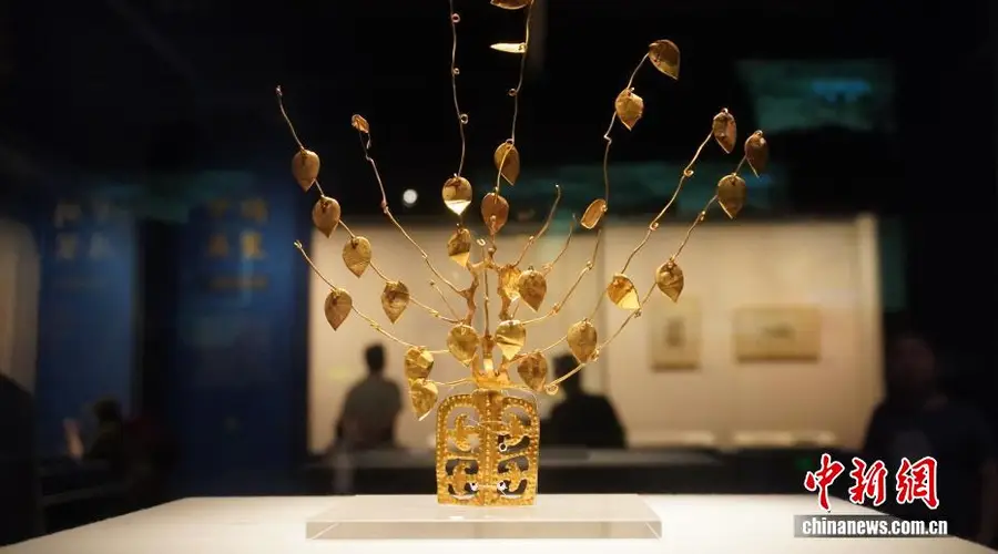 辽宁三燕文物精品展在河南郑州开展