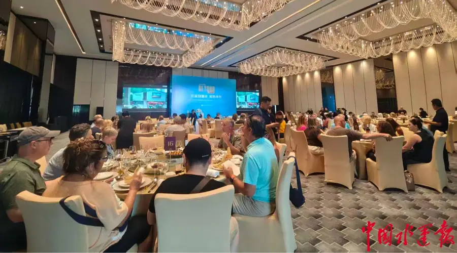 长江，正在向北美讲述一个新故事