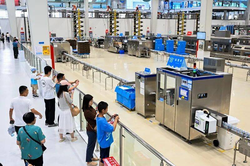 区域观察丨3000亿元市场在望，工业旅游当守“此城味”