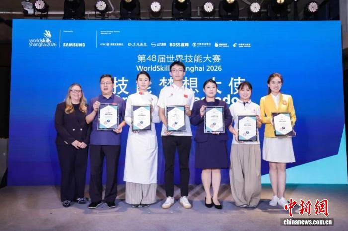 以瓷为媒架技能桥梁 CHINA白主题临展在沪展出