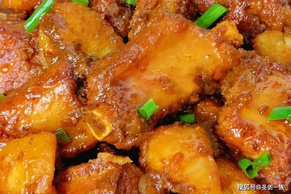 建议中老年人：生活别太节俭，多吃8种“高蛋白”食物，身体好