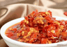 这瓶西红柿辣椒酱,我家一年做两次,一次管半年
