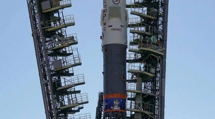 中国给的压力太大?美国为了继续上太空,不得不给俄罗斯送钱