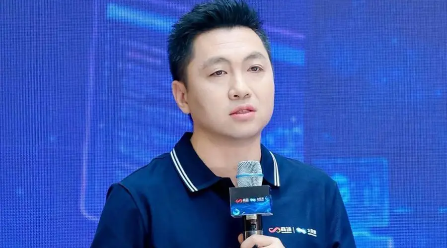 商汤杨帆解密国产异构混合算力 万亿级Token服务能力已落地商用