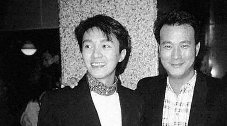 李修贤公开指摘周星驰后致歉 称未压榨对方恳请勿网暴家人