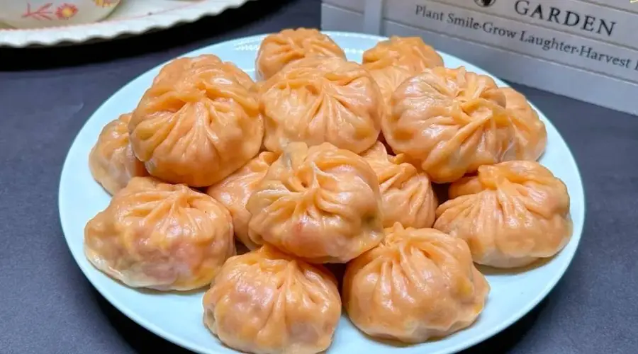 西红柿包子低脂开胃 食材简单操作快 家人都爱吃