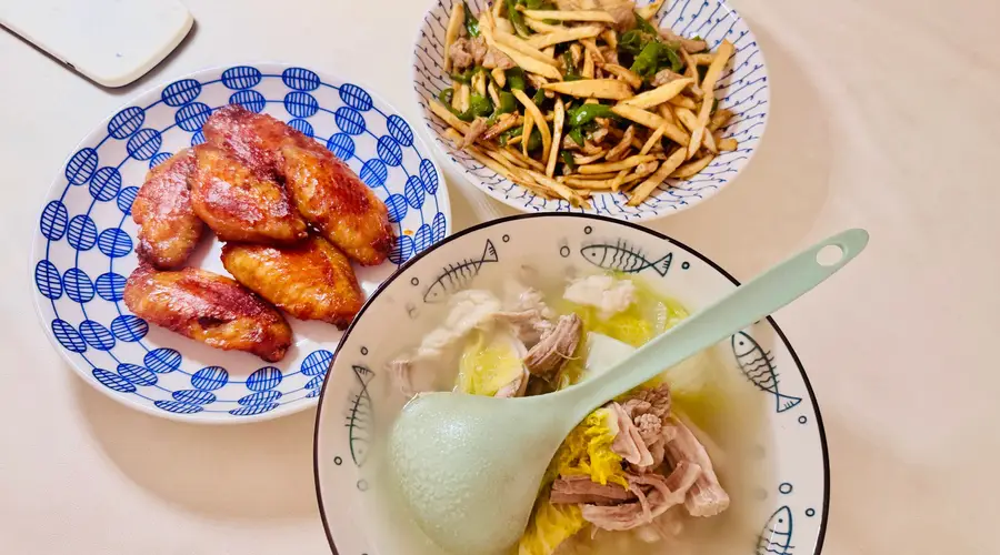 一日三餐,食材简单,自己烧的更美味