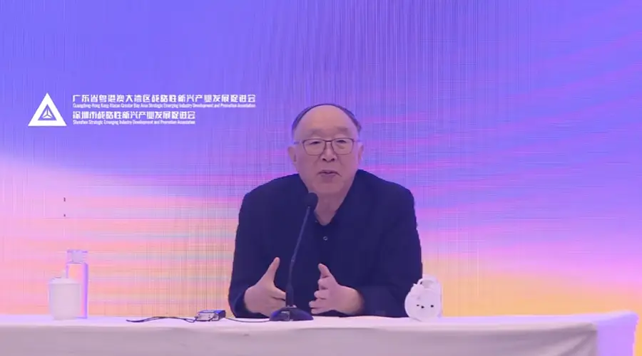 黄奇帆最新演讲：AI时代，最稀缺的5类人才