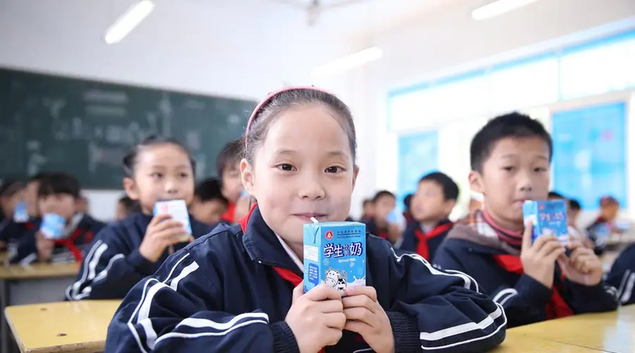 第十七届奶业大会：从有奶喝到喝好奶 国家“学生奶计划”再升级