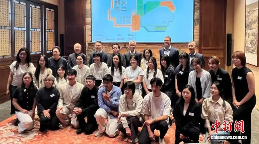 走访三座城 京港青年开启文化探索之旅