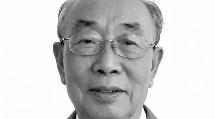 唐作藩今天凌晨逝世，毕业于中山大学