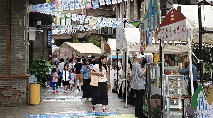 7月24日至26日 兴义万湖汇河畔咖啡节启幕 拉动夏日消费人气旺