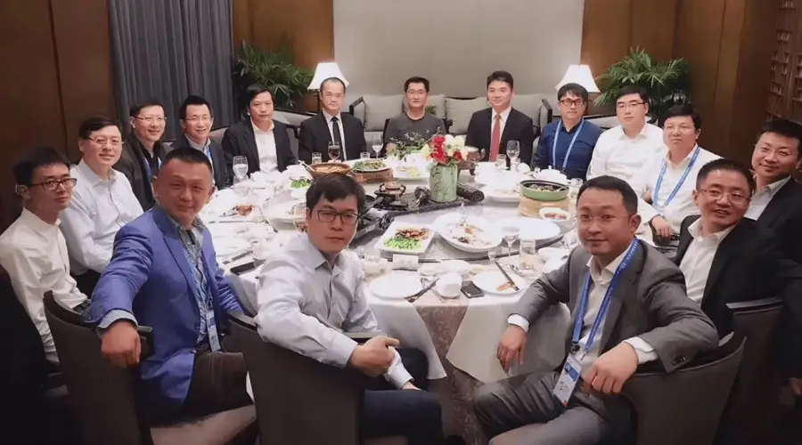 互联网又回到了拉帮结派的时代