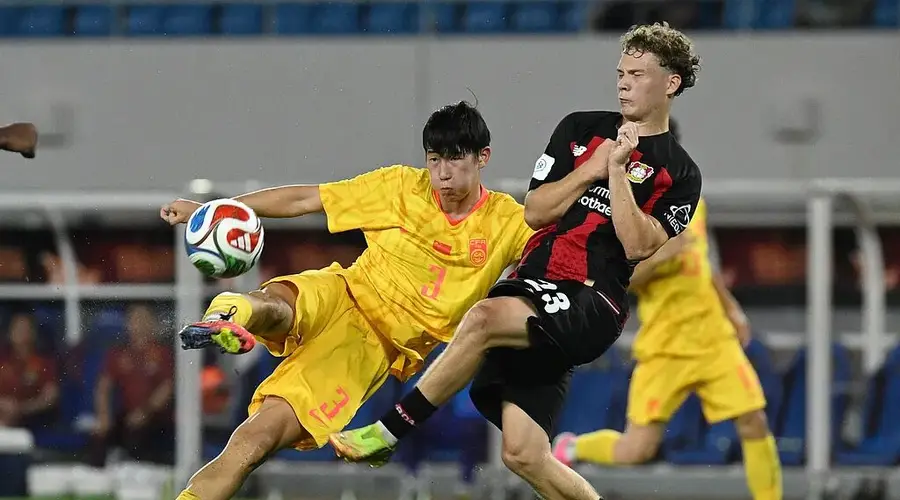 上海明日之星冠军杯U17国足三战全胜晋级八强