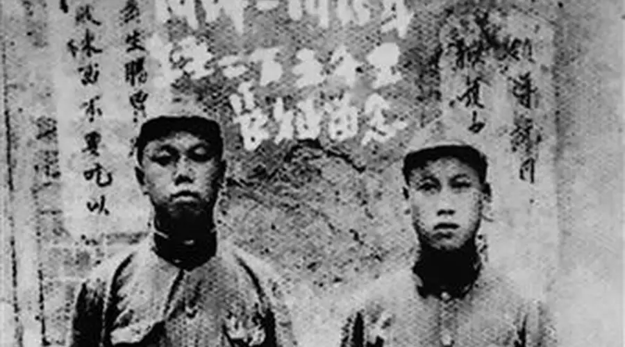 于都出发的年轻身影，让我读懂两代人的长征初心