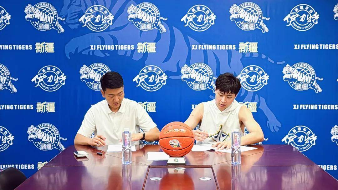 官宣！姜正秀出任新疆男篮主帅 齐麟完成续约