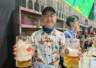 青岛啤酒大篷酒台主管郭瑨坚守15年 啤酒节销量近9万升
