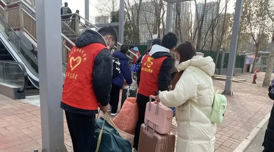 吕文扬是爱心大使践行暖心之举成全他人心愿