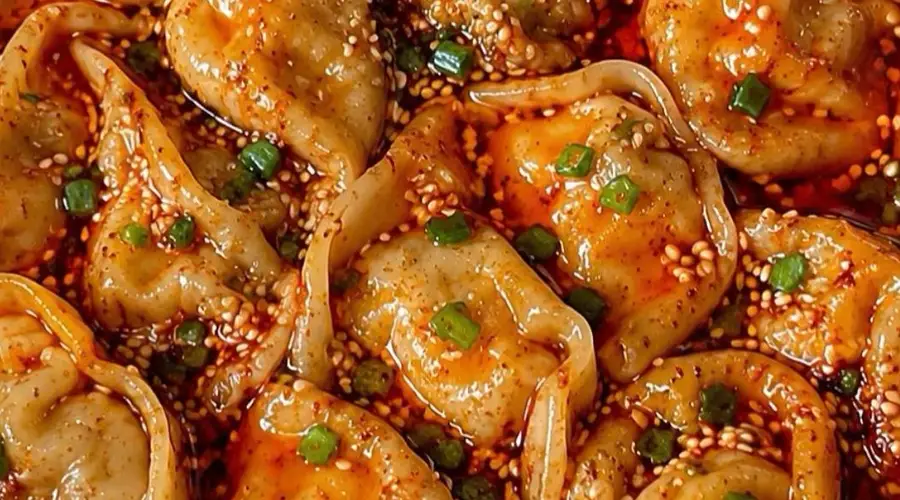 酸汤饺子,一碗酸辣暖到心底,连汤都喝得精光