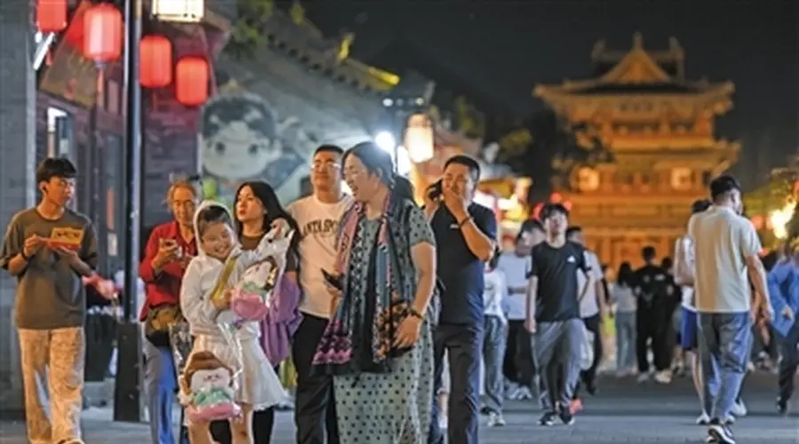 大同:盛夏夜未央 古城迎客来