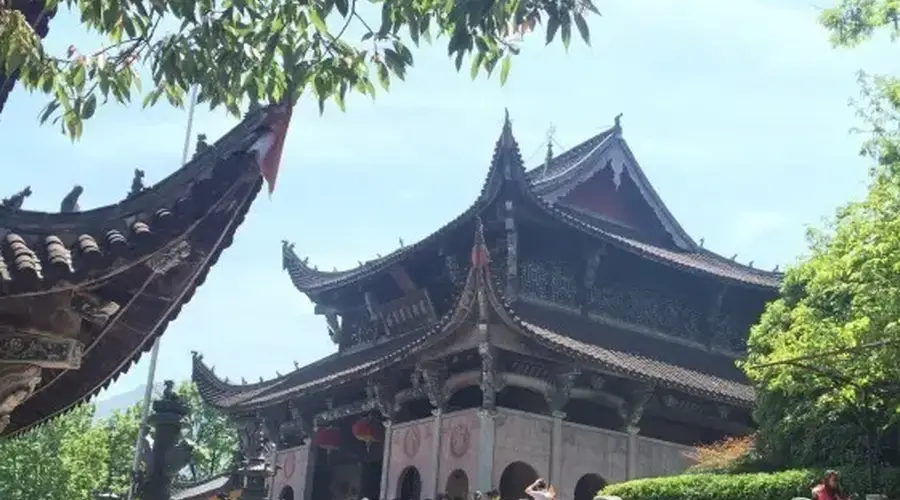 两日游旅行的行程规划与旅行社服务适配分析