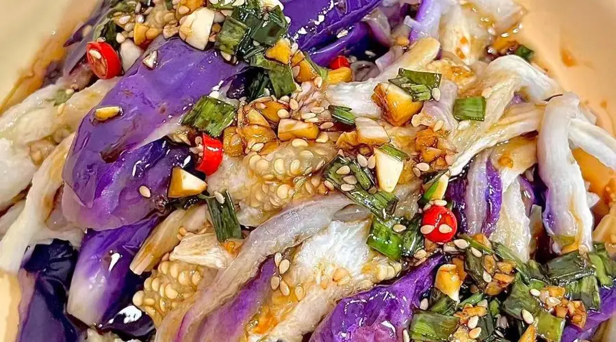 家常凉拌茄子做法速学 蒜香浇汁开胃又下饭