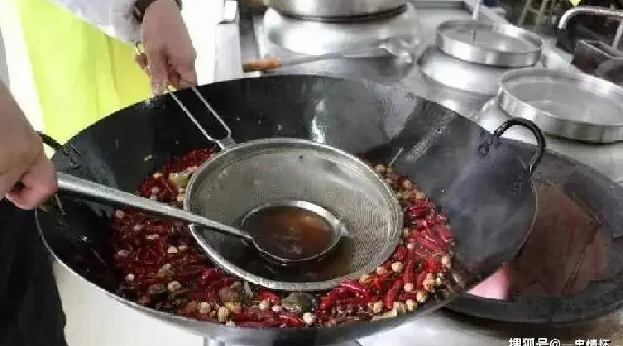 川式卤水教程:起好卤水,是否决定整锅卤水味道的好坏与香味?
