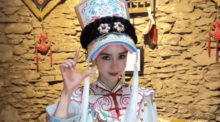 羌族公主来了!Angelababy民族服饰变装太绝了