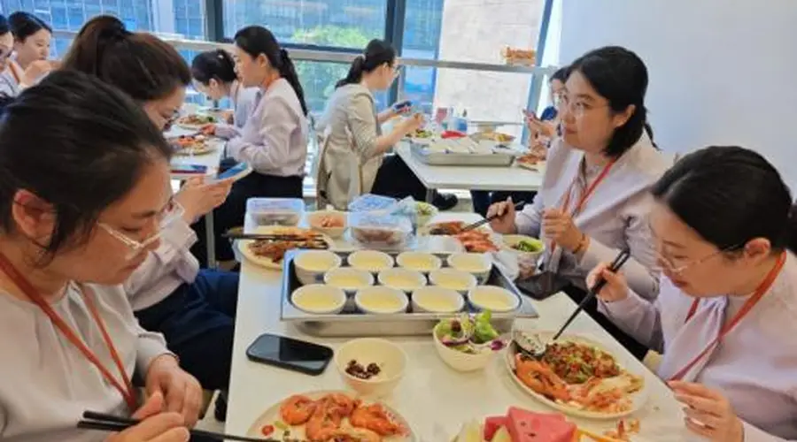 宁波银行北京中关村支行举办十四周年行庆活动
