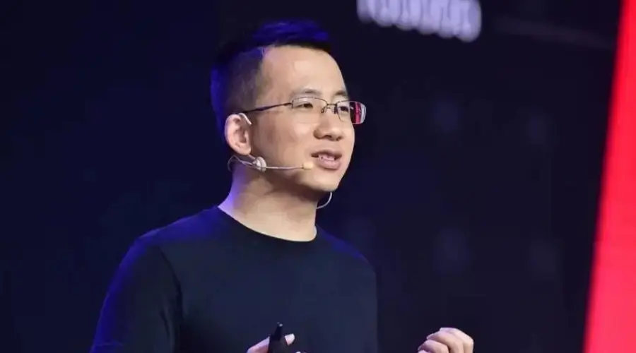 张一鸣罕见表态:字节跳动拒绝蒸馏捷径 坚持自研技术路线