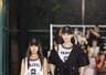 59岁苗圃带女儿走秀，12岁女儿身高超170，当年罗晋掏20万救她爸的瓜，比豪门戏还真