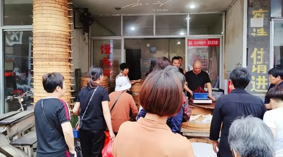 原创浙江省这个城市的南方人，竟然顿顿离不开馒头，北方游客都看懵了