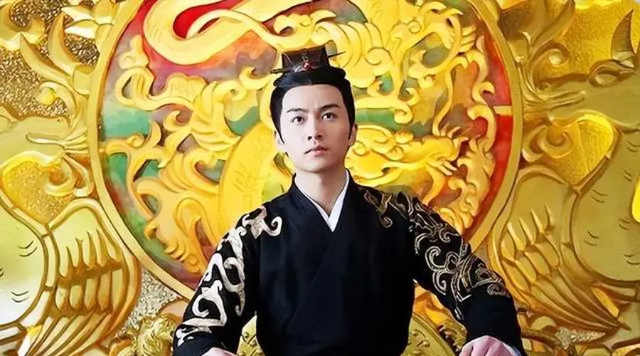 东魏权臣高欢手握大权为何一生未称帝？