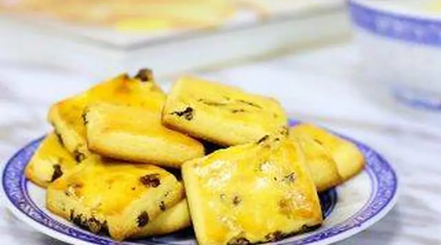 葡萄干奶酥制作全步骤 蛋奶香气下午茶小点心教程出炉