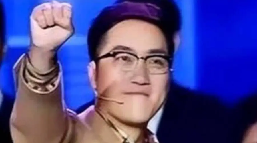 王自如曝格力任职期间饮酒过量 查出中重度脂肪肝