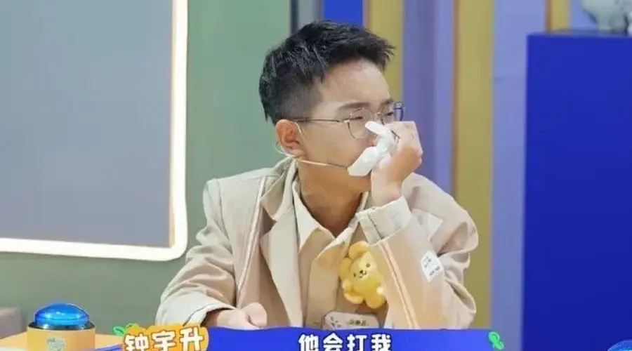 钟美美：走红6年，拒绝百万，将赴美留学