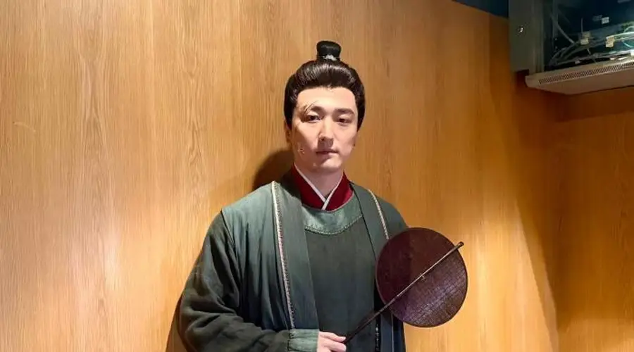 一盏心灯越千年——话剧《清明上河图密码》香港上演