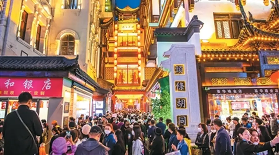 夜沈阳凸显三重魅力
