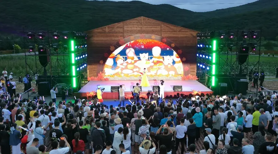 南岔梧桐小镇森林音乐季正式启幕