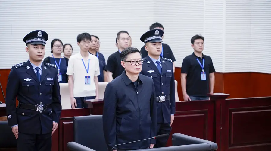 国家国防科工局原副局长张建华获刑十年 罚金及违法所得均被追缴