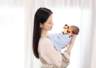 孙伊涵官宣生子 晒怀抱婴儿居家照分享喜悦