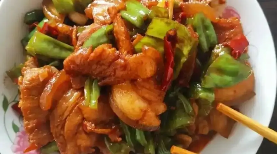 三伏天,除了吃丝瓜冬瓜,这8样补钾食材,随手一炒,营养又下饭