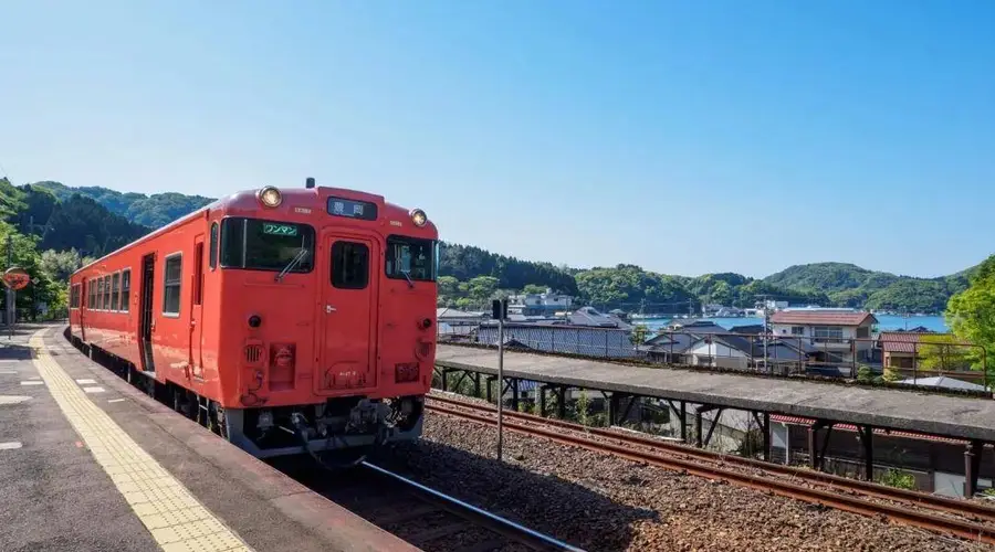 日本那些比较特别的车站---柴山站