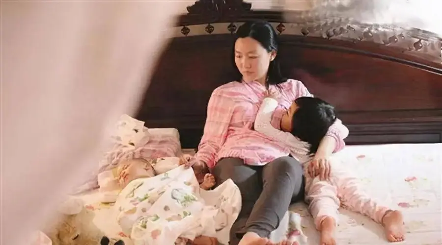 一个人带娃的艰辛:六张图揭秘妈妈的不易生活