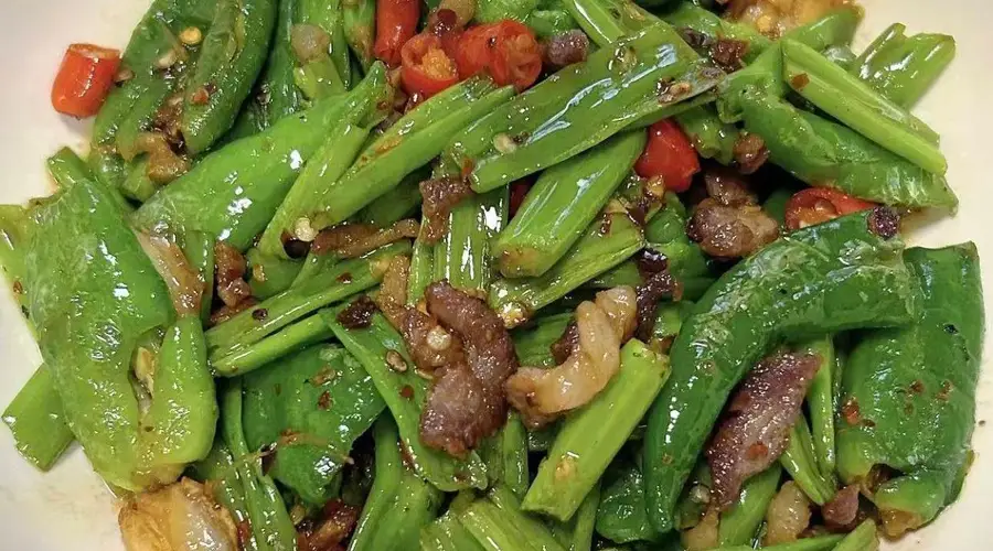 快手辣炒空心菜做法公开 鲜辣脆爽超下饭